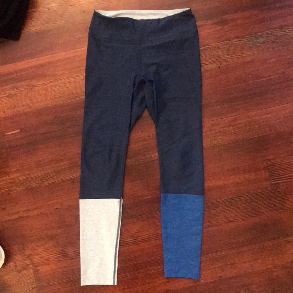 Outdoor Voices Blue Leggings 7/8”